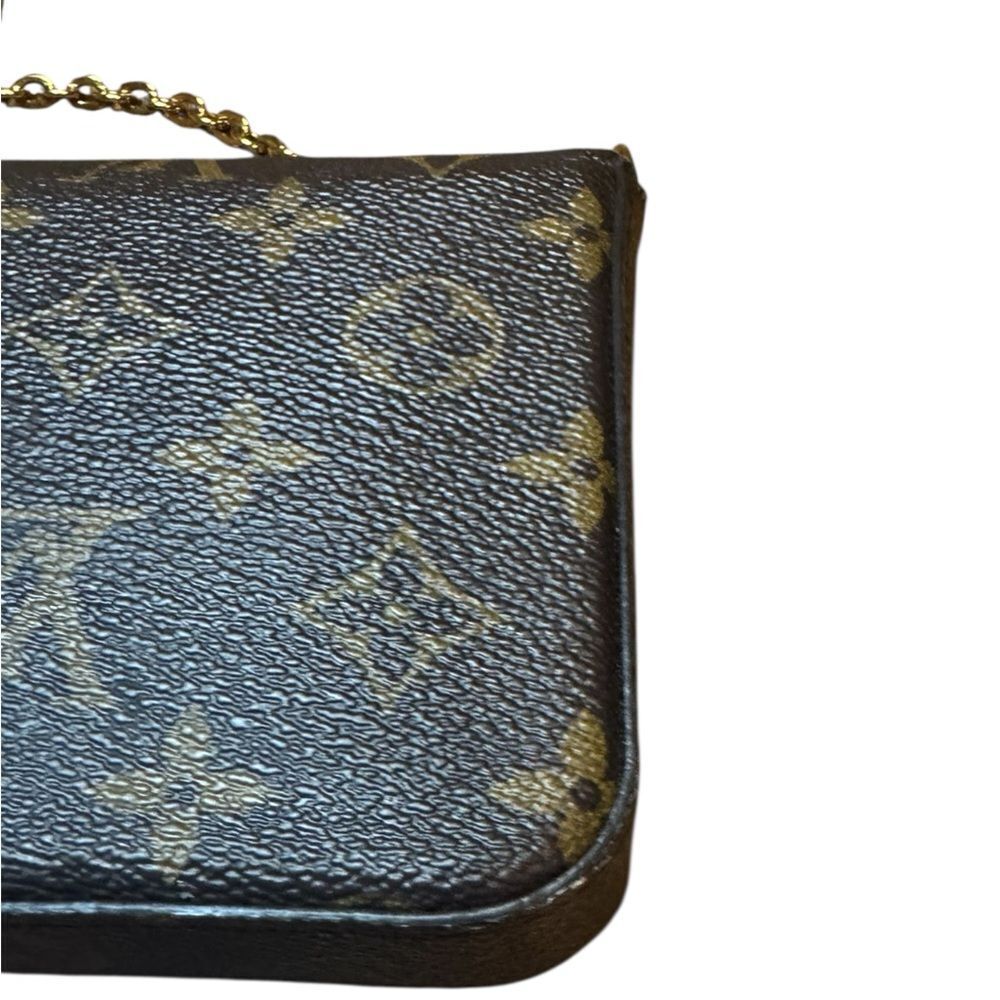 LOUIS VUITTON Limited Edition LV Love Lock Pochette Felicie Clutch Wallet WOC - Picture 8 of 12